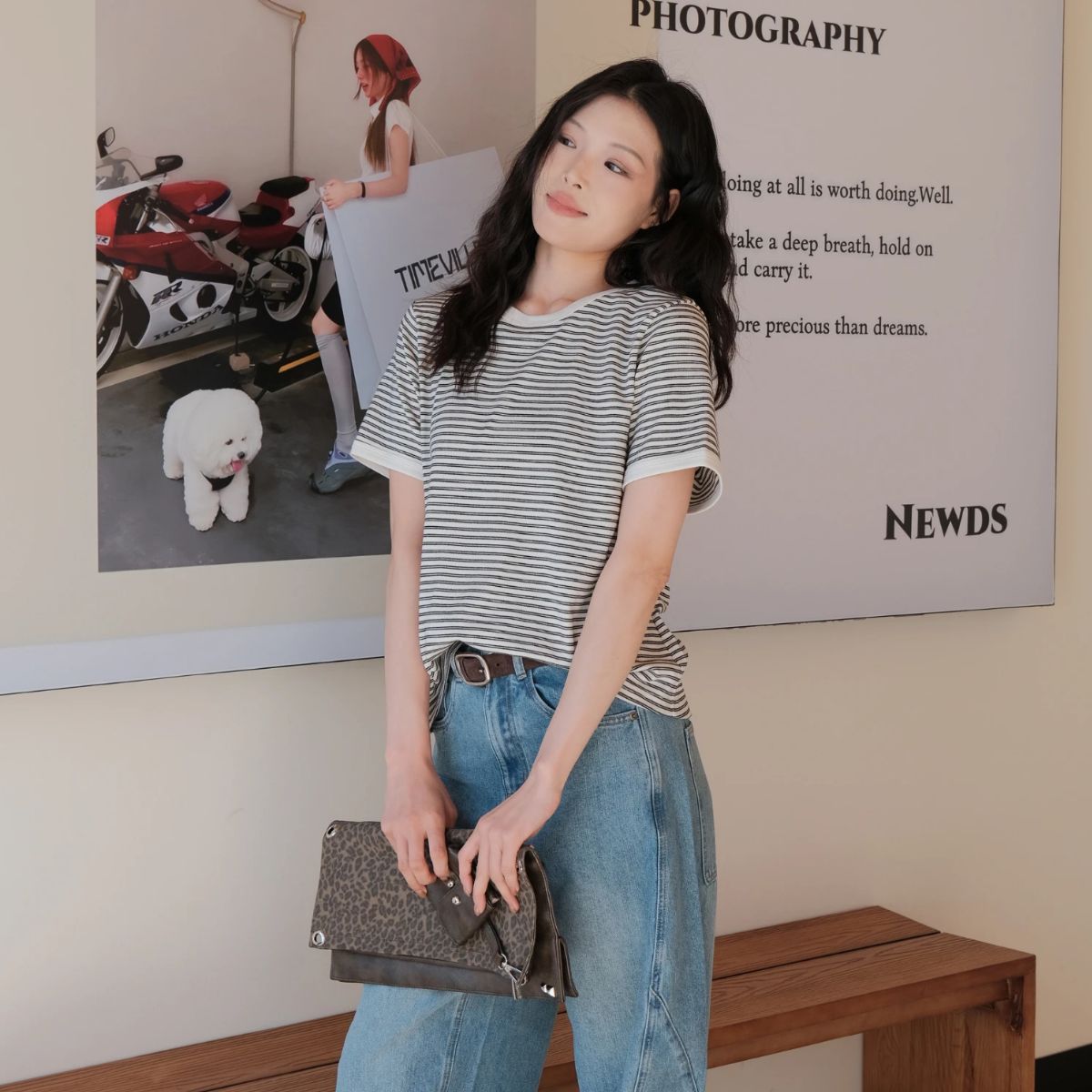 White Striped Crew Neck Short Sleeve T-Shirt – Casual & Chic for Everyday Wear! 【A22-WHITE】