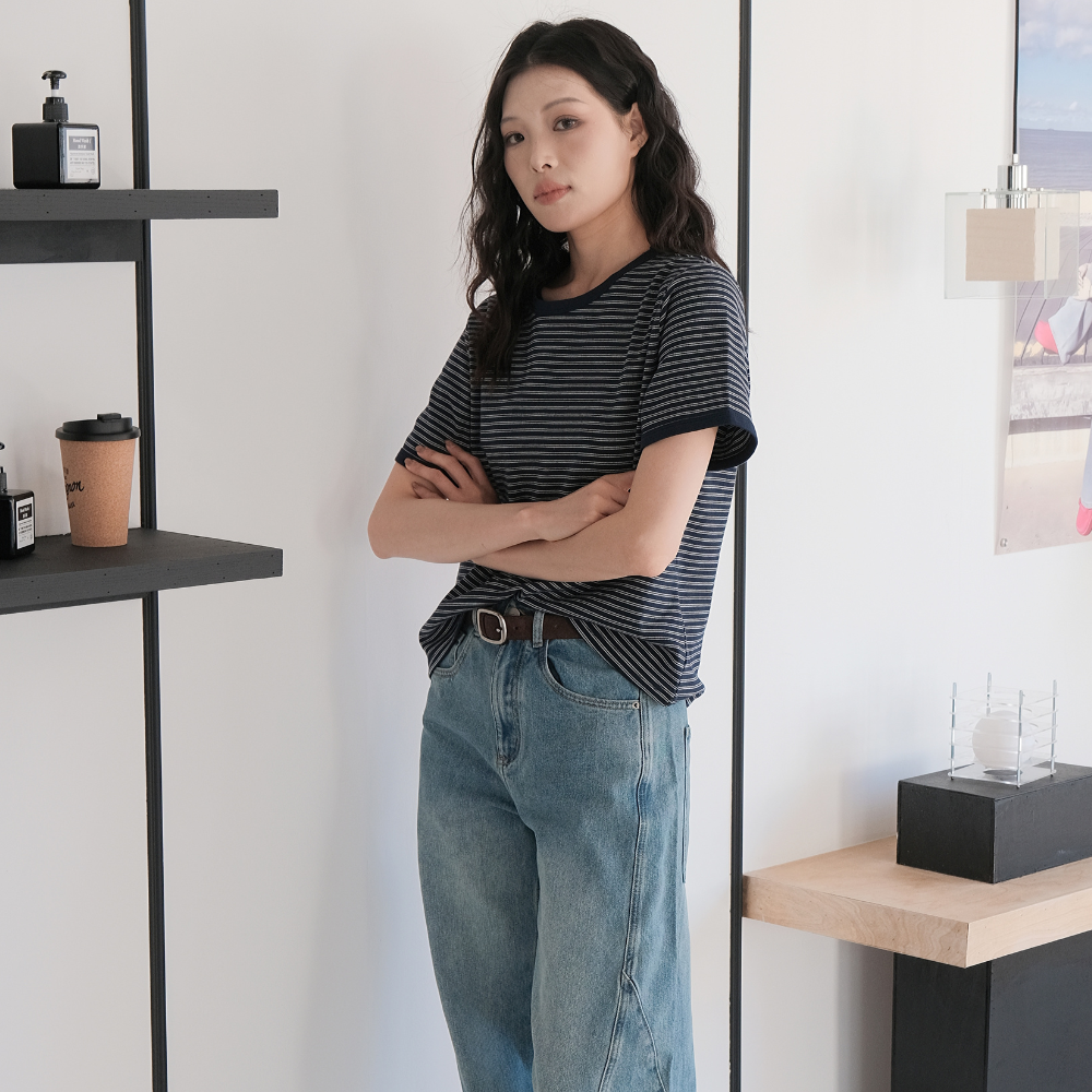 Women's Casual Striped Short Sleeve T-Shirt – Navy Blue & White Horizontal Stripes, Relaxed Fit for Daily Wear！【A22-BLACK】